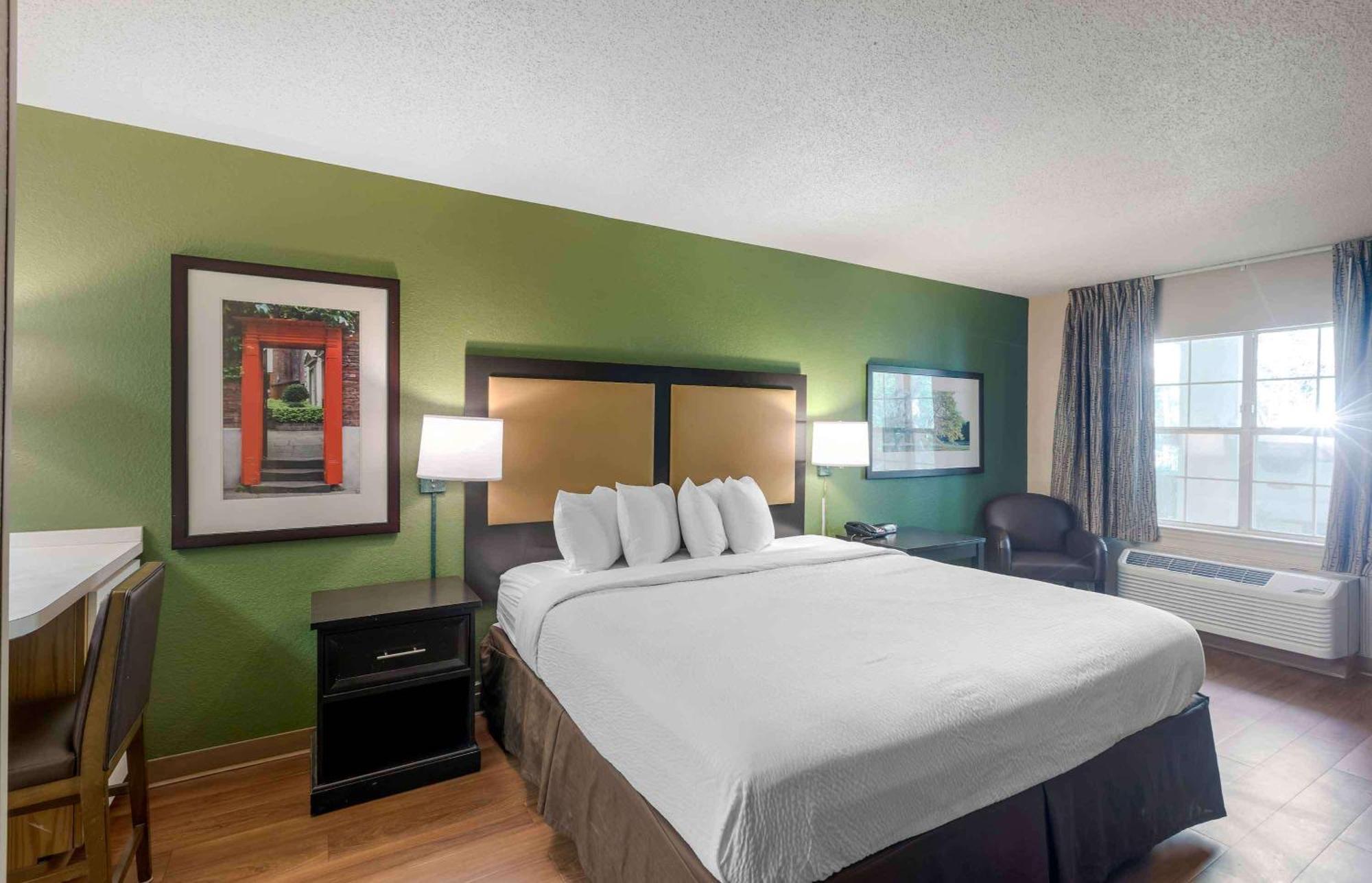 Extended Stay America Select Suites - Atlanta - Perimeter - Hammond Drive Sandy Springs Buitenkant foto