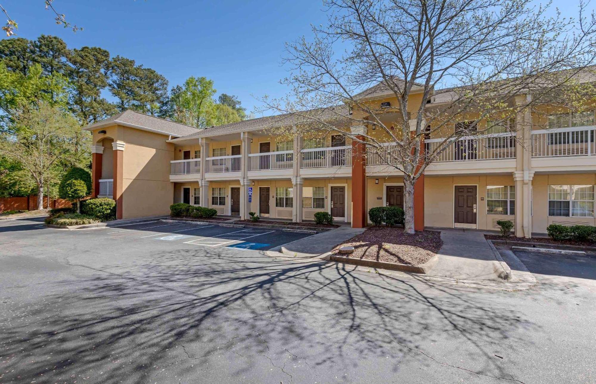 Extended Stay America Select Suites - Atlanta - Perimeter - Hammond Drive Sandy Springs Buitenkant foto