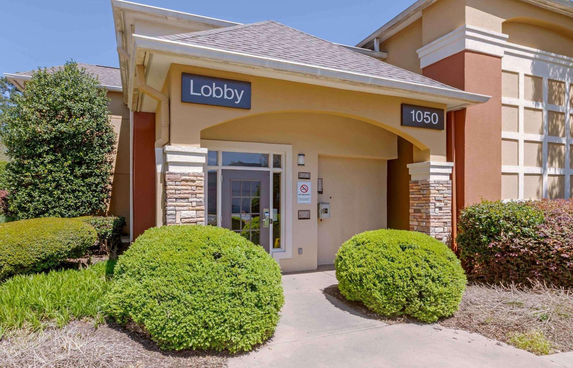 Extended Stay America Select Suites - Atlanta - Perimeter - Hammond Drive Sandy Springs Buitenkant foto